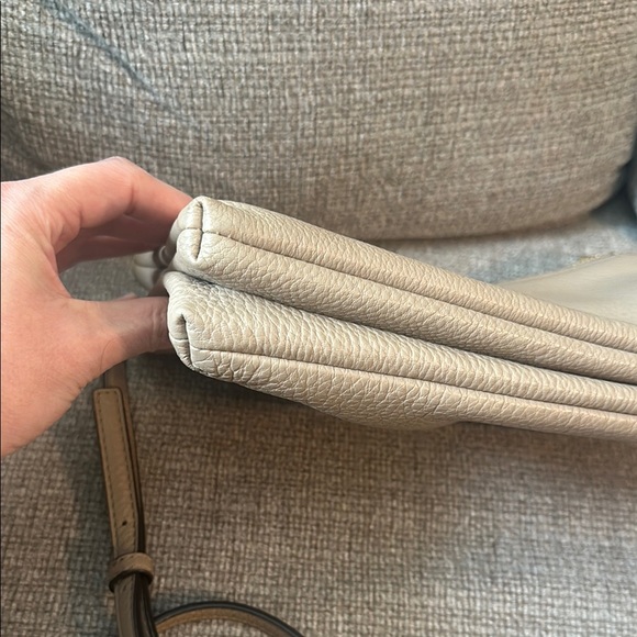 Michael Kors Tan Leather Crossbody Bag - Picture 3 of 8